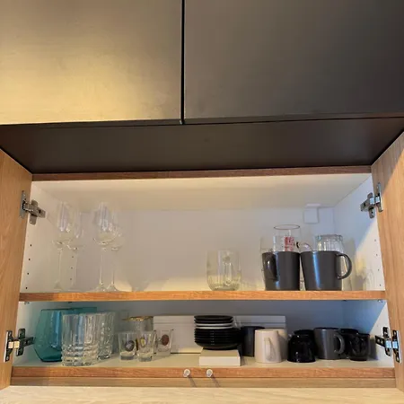 Garden-view Near Center *